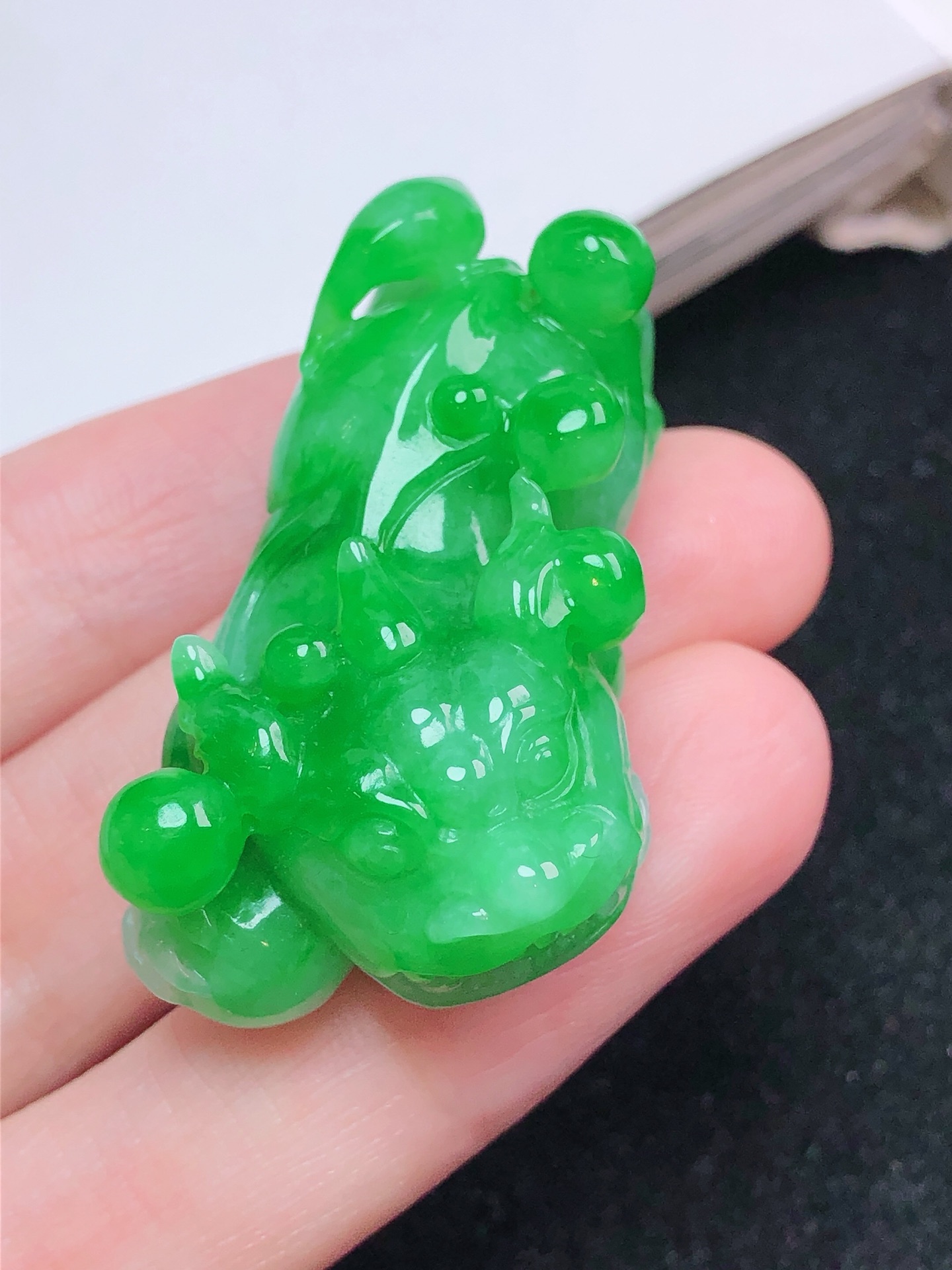 满绿貔貅