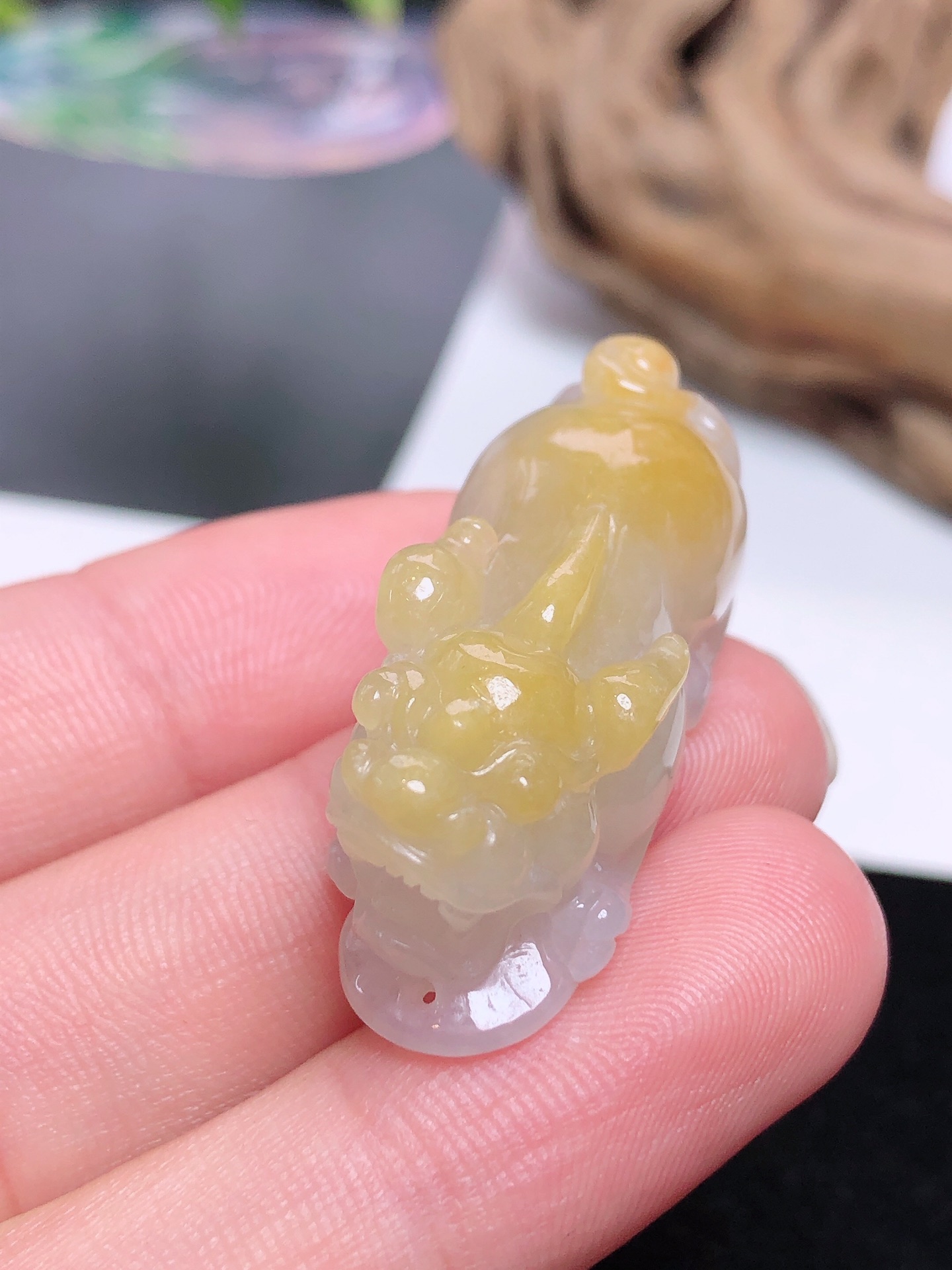 黄翡貔貅